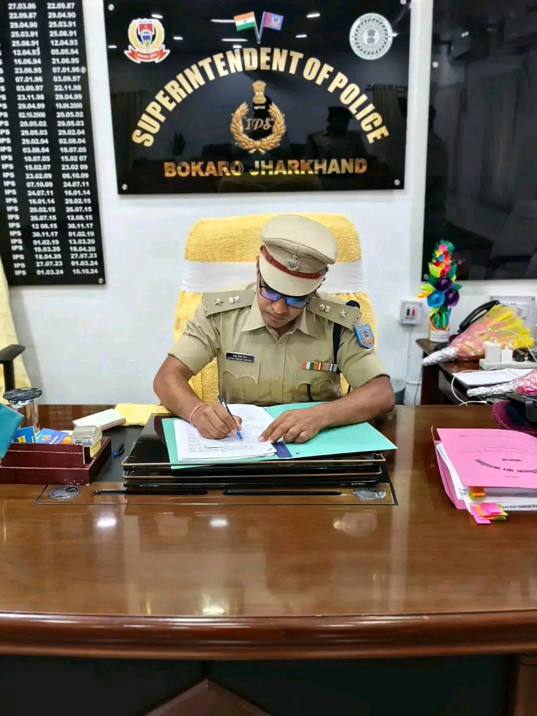 बोकारो को मिला नया एसपी, नाथू सिंह मीणा ने संभाली कमान