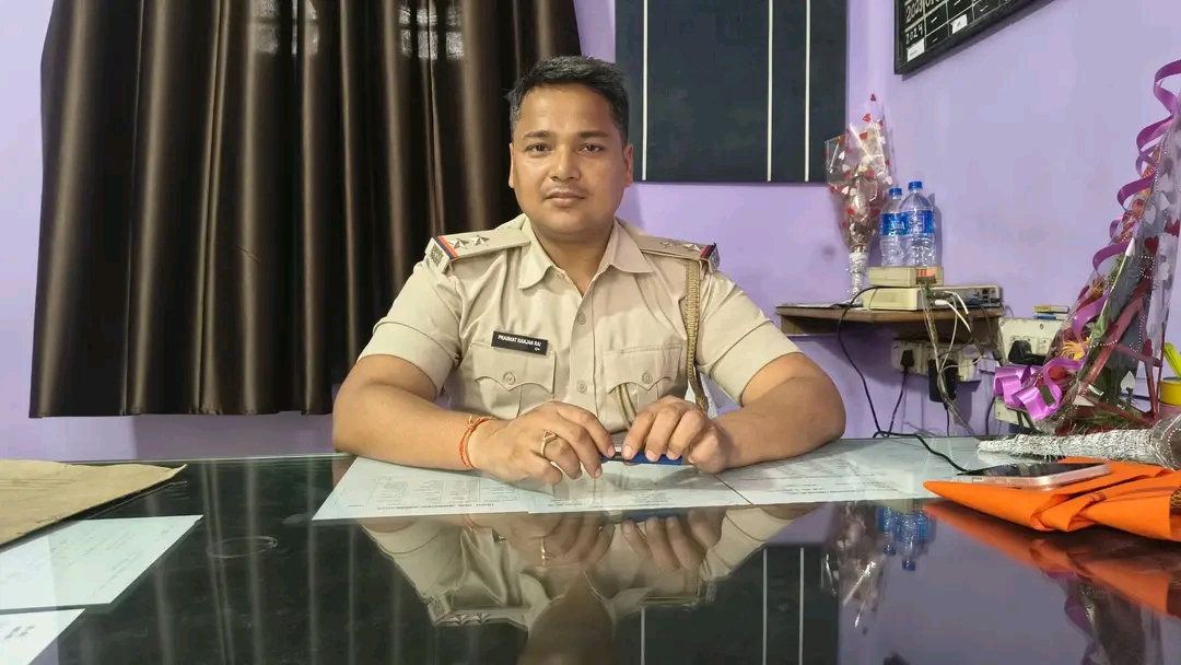 तीसरा थाना में प्रभात रंजन राय ने संभाला थाना प्रभारी का पदभार