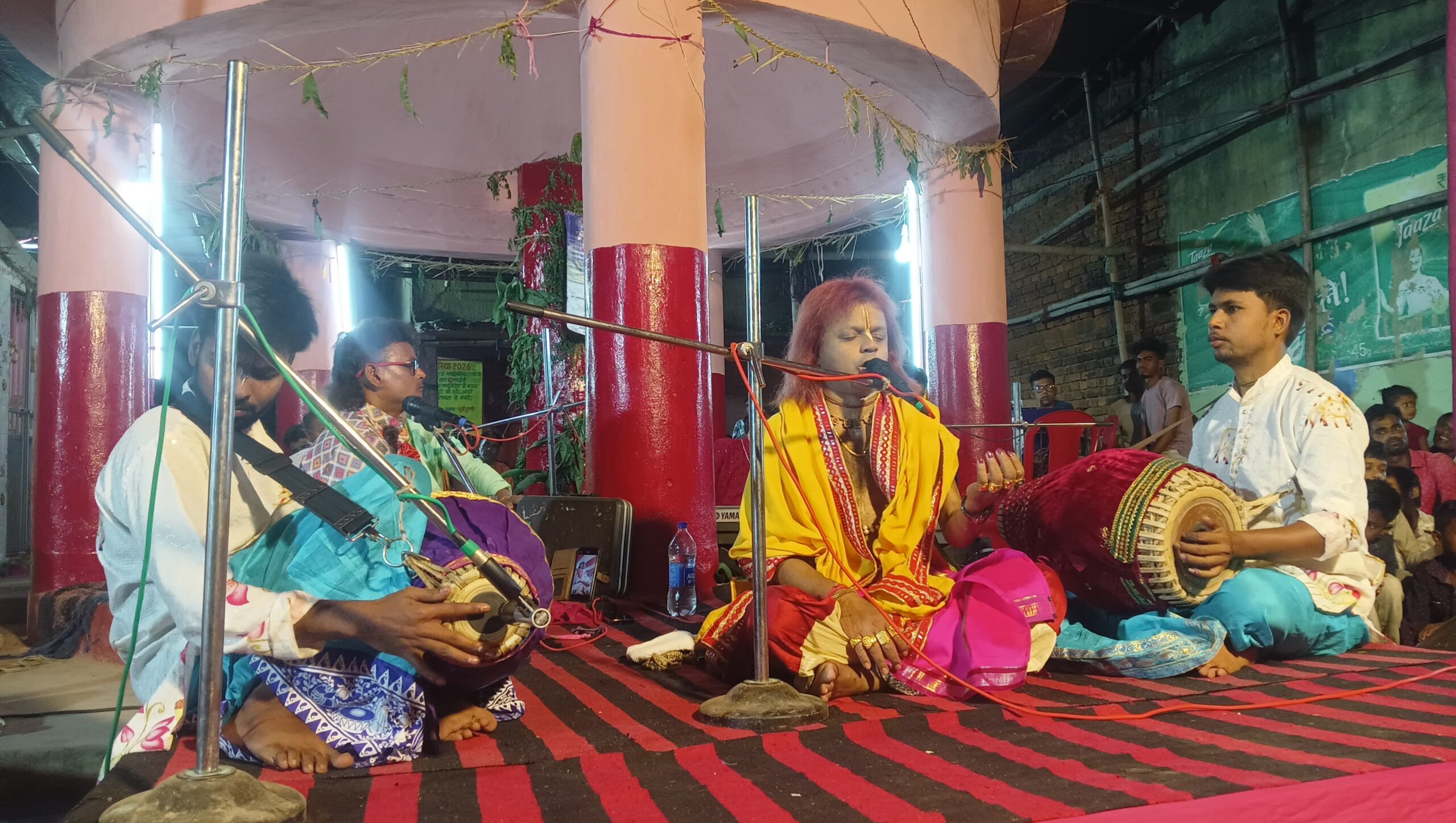 PurviTundi भक्ति में डूबा बामनबाद, 24 पहर हरि कीर्तन में उमड़ा जनसैलाब