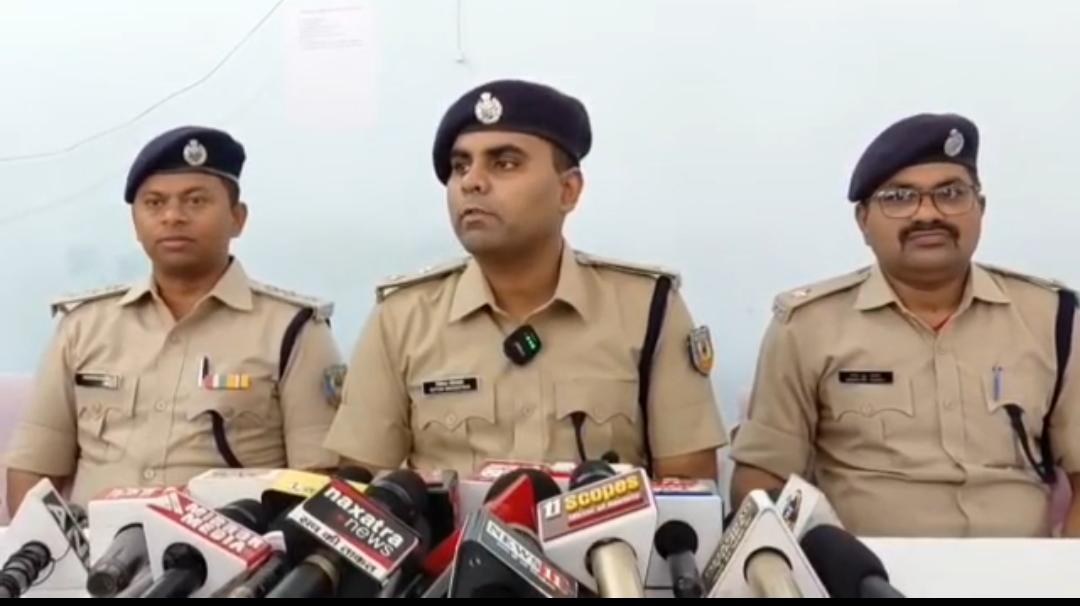 धनबाद | गला रेतकर युवक की हत्या का खुलासा, चार आरोपी गिरफ्तार