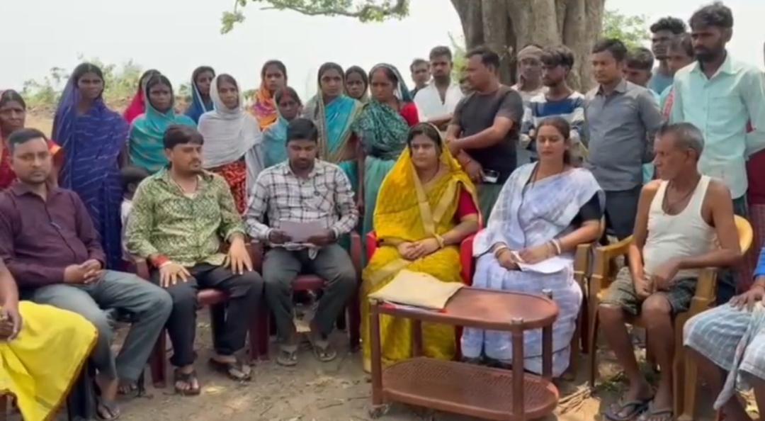 बरवाअड्डा में मेडिकल वेस्ट प्लांट का विरोध, ग्रामीणों का फूटा गुस्सा; बोले– ‘गांव हमारा, कचरा तुम्हारा नहीं चलेगा’