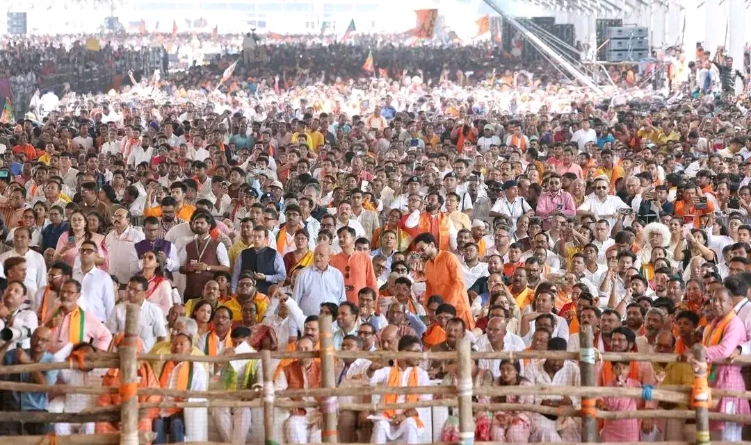 बंगाल में भाजपा की ऐतिहासिक जीत, शुभेंदु अधिकारी ने मुख्यमंत्री पद की ली शपथ