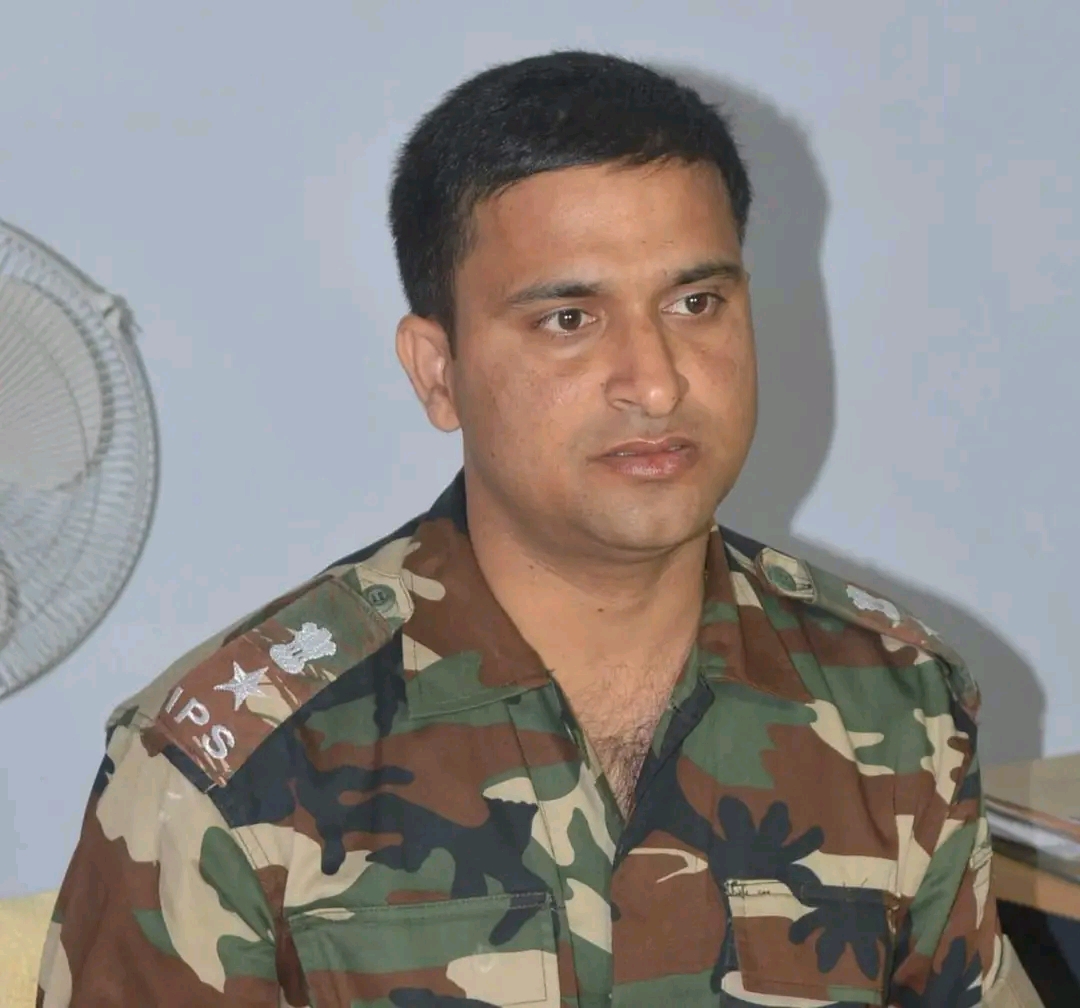 झारखंड कैडर के IPS सुरेंद्र कुमार झा बने BSF के नए DIG