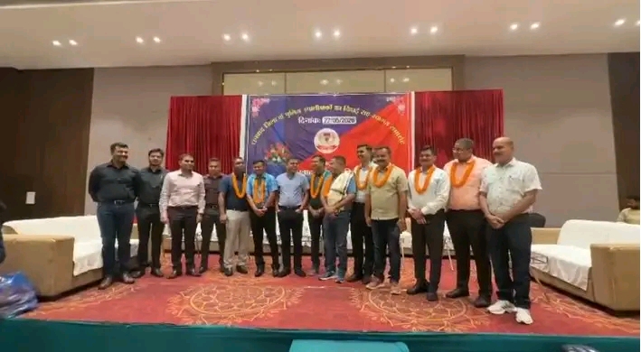 धनबाद पुलिस का विदाई सह स्वागत समारोह, अधिकारियों को दी गई भावभीनी विदाई