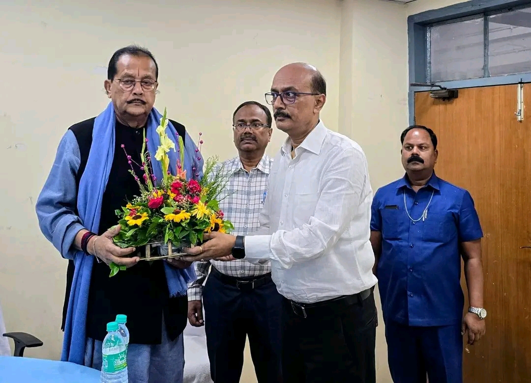 धनबाद में वित्त मंत्री राधाकृष्णा किशोर ने की समीक्षा बैठक, राजस्व संग्रह में तेजी लाने के निर्देश
