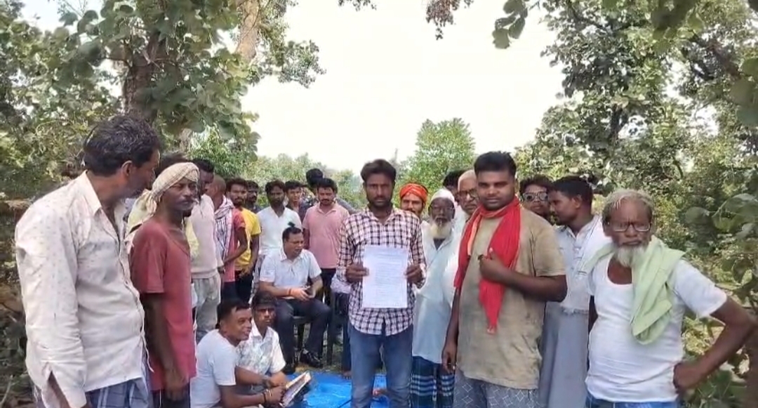 टुंडी के लछुरायडीह में अवैध पशु तस्करी नेटवर्क का भंडाफोड़