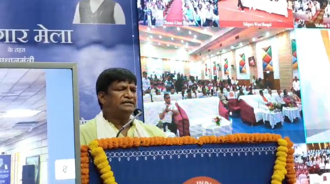 धनबाद रोजगार मेला: पीएम मोदी ने 51 हजार युवाओं को बांटे नियुक्ति पत्र