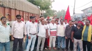 झरिया में मई दिवस पर निकली विशाल रैली, मजदूरों के अधिकारों को लेकर गरजे वामपंथी नेता