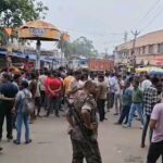 तेज रफ्तार हाइवा की टक्कर से युवक की मौत, आक्रोशित ग्रामीणों ने किया सड़क जाम