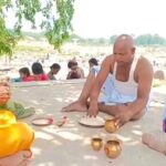 Giridih:प्रेम विवाह से आहत पिता ने जिंदा बेटी का किया प्रतीकात्मक पिंडदान, इलाके में चर्चा का विषय बनी घटना
