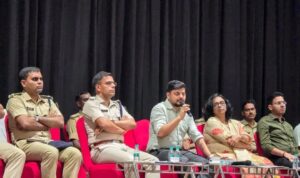 मुहर्रम को लेकर धनबाद प्रशासन अलर्ट, टाउनहॉल में हुई जिला स्तरीय शांति समिति की बैठक