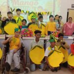 धनबाद :फैंसी ड्रेस, खेल और स्वादिष्ट आमों के साथ दिव्यांग बच्चों ने मनाया मैंगो उत्सव