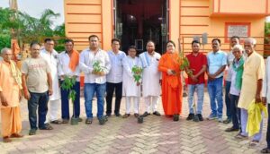 एक पेड़ माँ के नाम’ अभियान के तहत गोविंदपुर में भाजपा कार्यकर्ताओं ने किया पौधारोपण