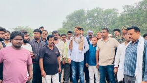 झरिया में ओबी डंपिंग को लेकर हंगामा, घायल ग्रामीण ने सुनाई आपबीती