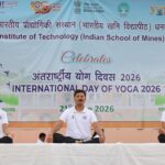 आईआईटी (आईएसएम) धनबाद में उत्साहपूर्वक मनाया गया अंतरराष्ट्रीय योग दिवस, सैकड़ों लोगों ने किया योगाभ्यास