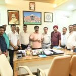 पत्रकारों की सुरक्षा और कल्याण को लेकर मंत्री योगेंद्र प्रसाद से मिला प्रतिनिधिमंडल