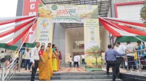 धनबाद में आमोत्सव-2026 का आगाज, किसानों को मिलेगा बाजार और सिंचाई सुविधाओं का लाभ: उपायुक्त