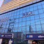 20 साल पुराने SBI बैंक घोटाले में CBI की बड़ी कार्रवाई, नेपाल से फरार दो आरोपी गिरफ्तार
