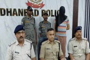 प्रिंस खान गिरोह का सक्रिय सदस्य गिरफ्तार, अवैध हथियार और कारतूस बरामद