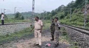 गोमिया में ट्रेन की चपेट में आने से 28 वर्षीय युवक की मौत, पहचान में जुटी पुलिस