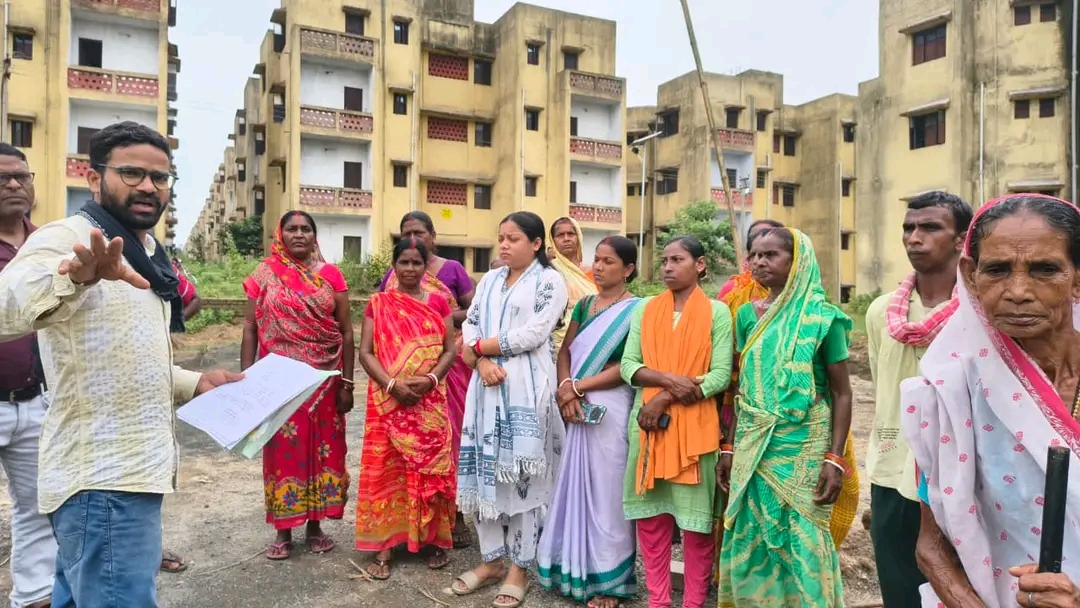 बेलगड़िया फेज-6 में जमीन विवाद पर बवाल, मुआवजा और नौकरी की मांग को लेकर रैयतों ने रुकवाया निर्माण कार्य