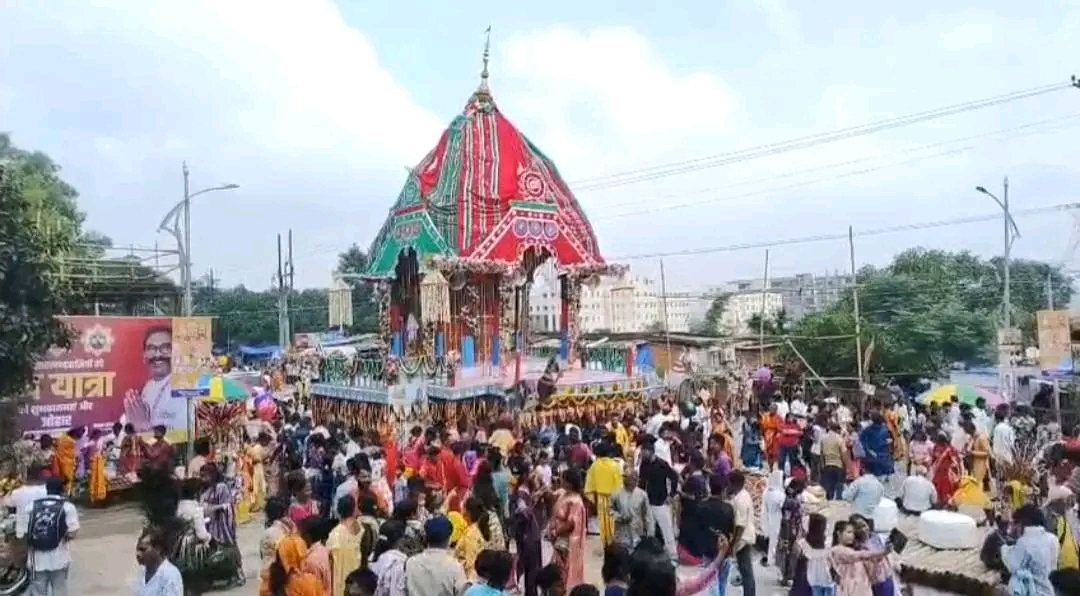 रांची रथ द्वितीया पर जगन्नाथपुर मंदिर में उमड़ा श्रद्धालुओं का सैलाब, जय जगन्नाथ के जयघोष से गूंजा परिसर