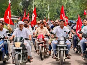 सिंदरी में कॉमरेड ए. के. राय की प्रतिमा का अनावरण, नेताओं ने दी श्रद्धांजलि