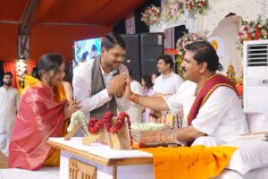 निरसा | श्रीराम कथा महोत्सव के अष्टम दिवस पर शबरी भक्ति प्रसंग ने श्रद्धालुओं को किया भाव-विभोर