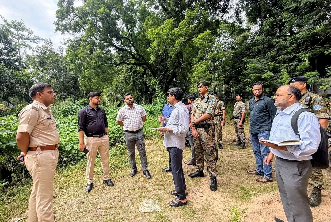 धनबाद | सर्किट हाउस का होगा कायाकल्प, डीसी-एसएसपी ने किया निरीक्षण