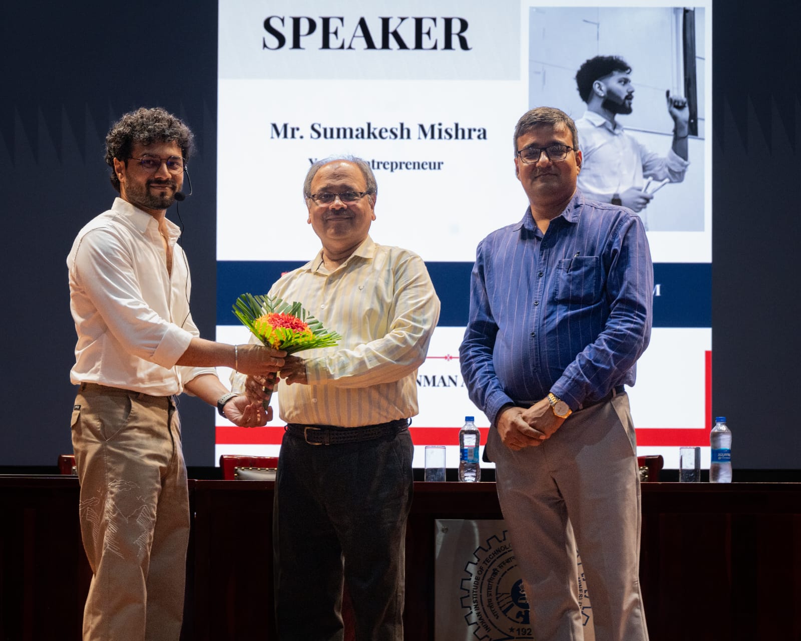 आईआईटी (आईएसएम) धनबाद के ओरिएंटेशन कार्यक्रम में नए छात्रों को एआई, नवाचार और टेक्नोलॉजी क्लबों से कराया गया परिचित