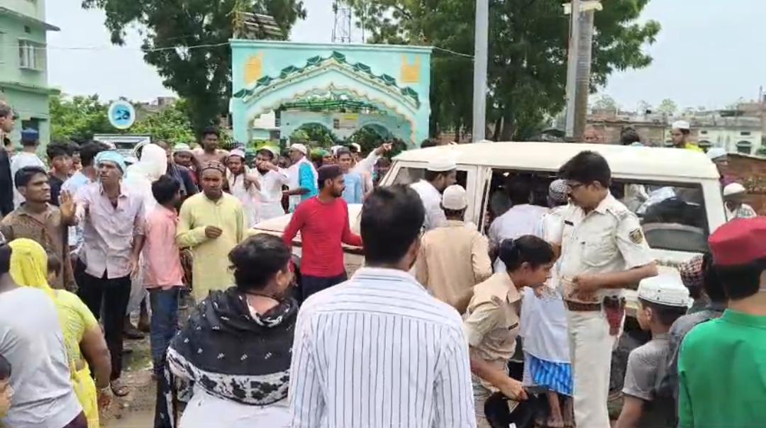 भागलपुर में जनाजे के दौरान बड़ा हादसा, हाई टेंशन तार की चपेट में आने से आधा दर्जन लोग घायल