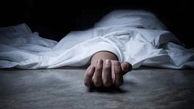 Dhanbad Govindpur:हाईटेंशन तार बना काल: छत पर काम कर रहे 22 वर्षीय युवक की करंट लगने से मौत, एक गंभीर घायल