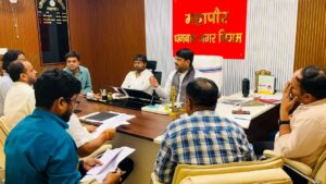 dhanbad झरिया की पेयजल व्यवस्था पर उच्चस्तरीय समीक्षा, हर घर तक निर्बाध जलापूर्ति सुनिश्चित करने के निर्देश