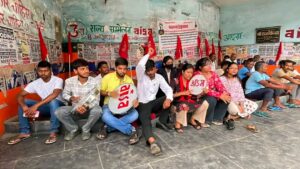 dhanbad JPSC-JSSC भर्ती परीक्षाओं में कथित धांधली के विरोध में AISA का प्रदर्शन, परीक्षा रद्द कर निष्पक्ष जांच की मांग