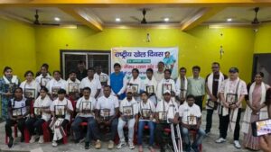 dhanbad राष्ट्रीय खेल दिवस पर धनबाद के 25 खिलाड़ियों का सम्मान, विधायक राज सिन्हा ने बढ़ाया हौसला