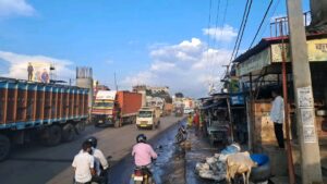 dhanbad गोविंदपुर में रातभर जाम से हाहाकार, 16 किलोमीटर तक लगी वाहनों की कतार
