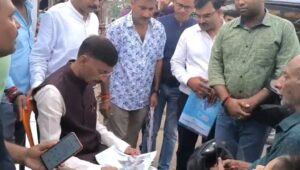 नेपाल की बाढ़ में रांची का युवक लापता, परिवार ने संजय सेठ से लगाई मदद की गुहार