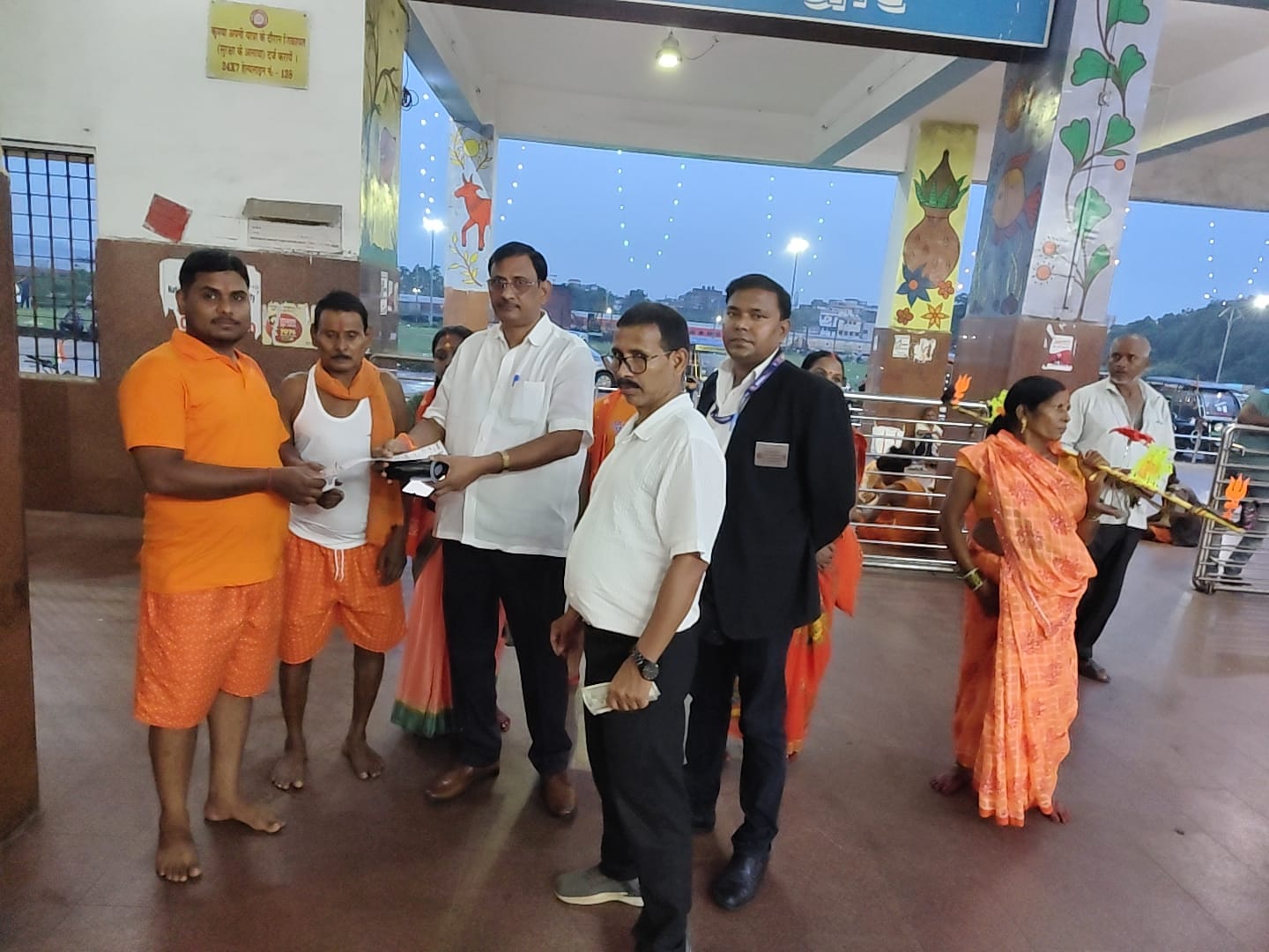 श्रावणी मेला: धनबाद मंडल ने श्रद्धालु यात्रियों के लिए चलाया विशेष सहायता अभियान