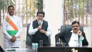धनबाद में झालसा की टीम का औचक निरीक्षण, विधिक सेवाओं की जमीनी स्थिति का लिया जायजा
