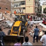दिल्ली के सत्य निकेतन में इमारत गिरने से हड़कंप, NDRF ने संभाला मोर्चा