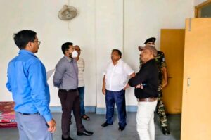 धनबाद में शहरी विकास योजनाओं की समीक्षा, 25 सितंबर तक SNMMCH का मुख्य द्वार और सड़क पूरा करने का निर्देश