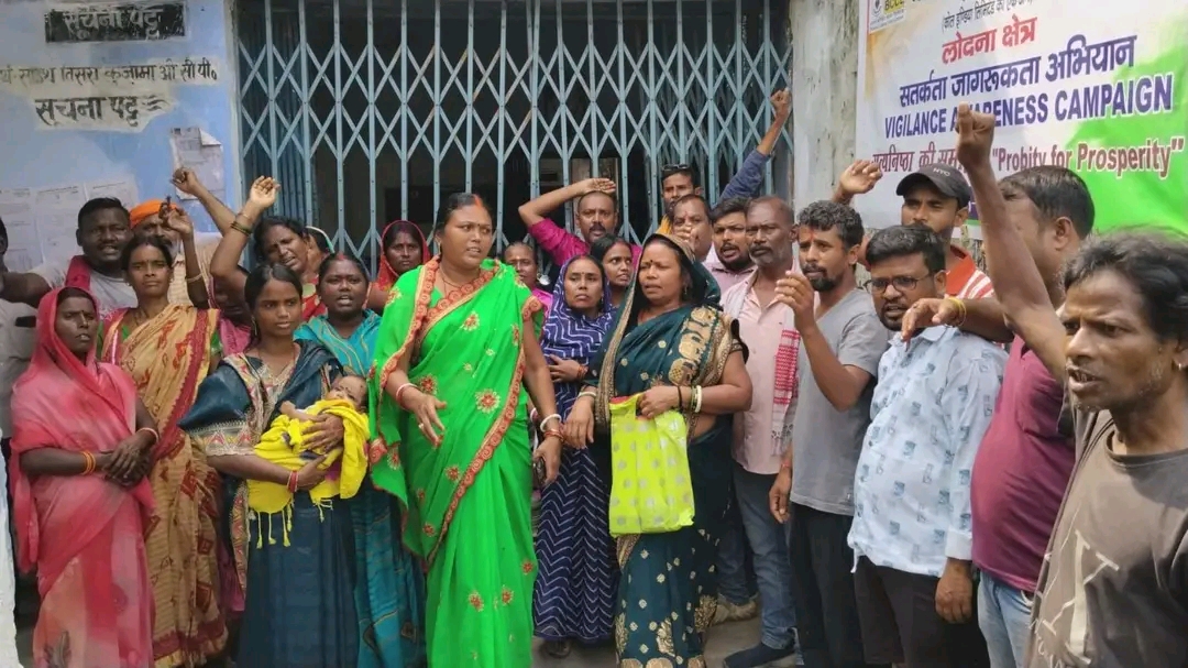गोल्डन पहाड़ी के नीचे जलजमाव, 50 घरों में घुसा पानी; करीब 100 मवेशी फंसे