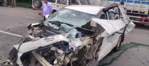 मैथन टोल प्लाजा के पास तेज रफ्तार कार ने दो ट्रक चालकों को कुचला, दोनों की मौत