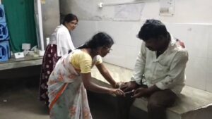 जामताड़ा में तेज रफ्तार ऑटो अनियंत्रित होकर पलटा, चालक गंभीर रूप से घायल