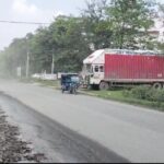 जर्जर बलियापुर बाईपास सड़क पर भारी वाहनों का दबाव, रोज खतरे में हजारों लोगों की जान