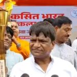 Dhanbad: सेवा ज्योति यात्रा के दौरान बड़ा हादसा टला, विधायक शत्रुघ्न महतो की शर्ट पर गिरी मशाल की चिंगारी