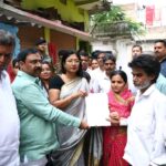 Jharkhand: वियतनाम सड़क हादसे में दिवंगत प्रवासी श्रमिक के आश्रितों को मिली ₹5 लाख की सहायता