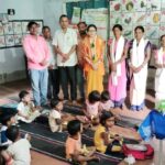 Sindri: पहाड़पुर के आंगनबाड़ी केंद्रों में ‘आंगन मिलन सेवा’ कार्यक्रम, सेविका-सहायिकाओं को किया सम्मानित