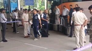 रांची एयरपोर्ट से रवाना हुए भारत और वेस्टइंडीज के खिलाड़ी, सुरक्षा के रहे कड़े इंतजाम