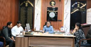 बोकारो के चार सरकारी स्कूल बनेंगे CM स्कूल ऑफ एक्सीलेंस, डीसी ने दिए सुधार के निर्देश